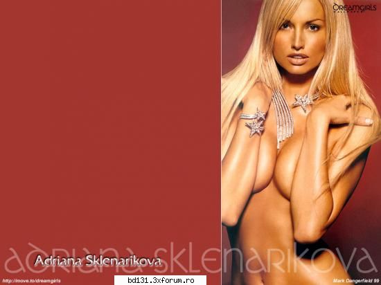 Fata saptamanii! - Adriana Sklenarikova - Fata zilei!!! Poze super meseriashe cu gajici